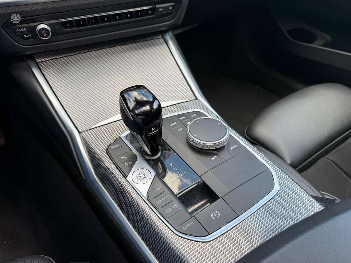 BMW 330, 3.0 l., Универсал