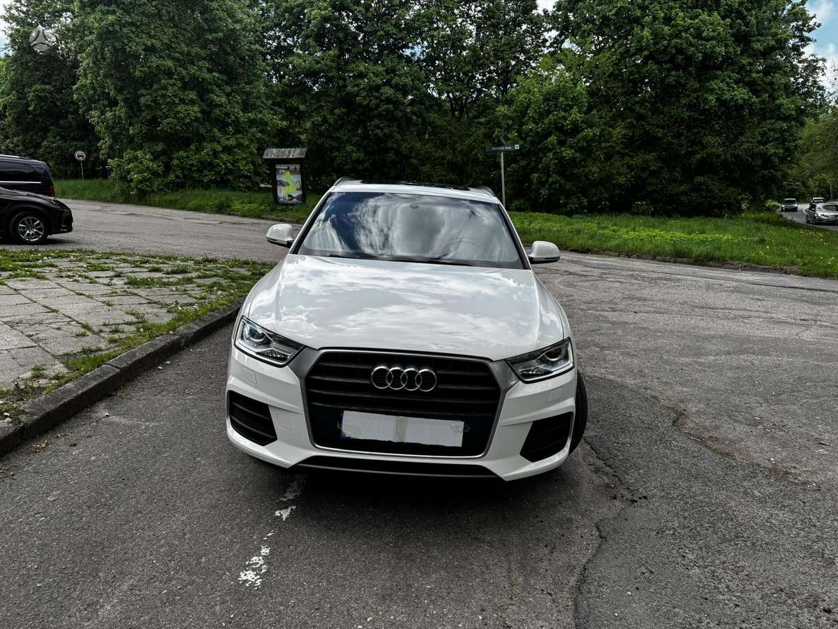 Audi Q3 - 1