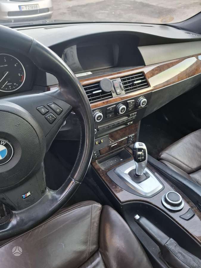 BMW 535, 3.0 l., Седан