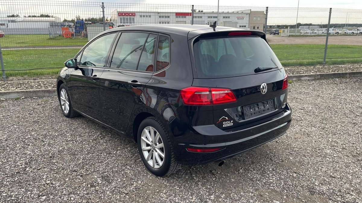 Volkswagen Golf Sportsvan - 9