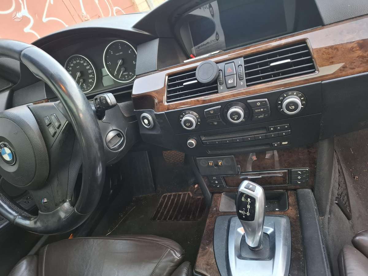 BMW 535, 3.0 l., Седан
