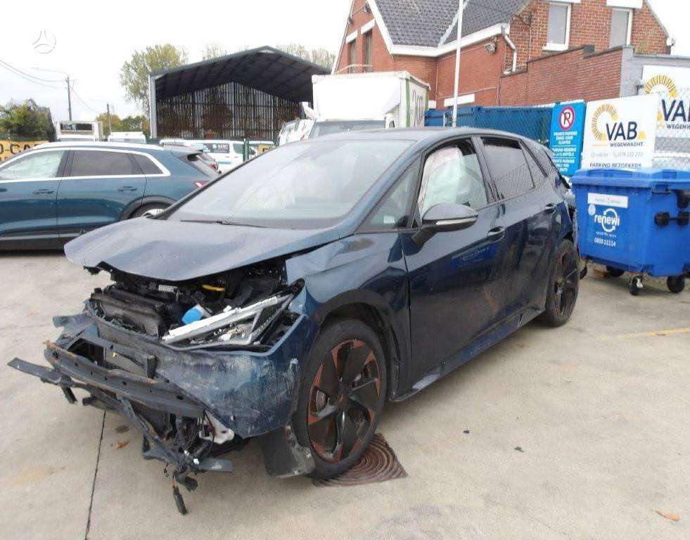 Cupra Born - 8