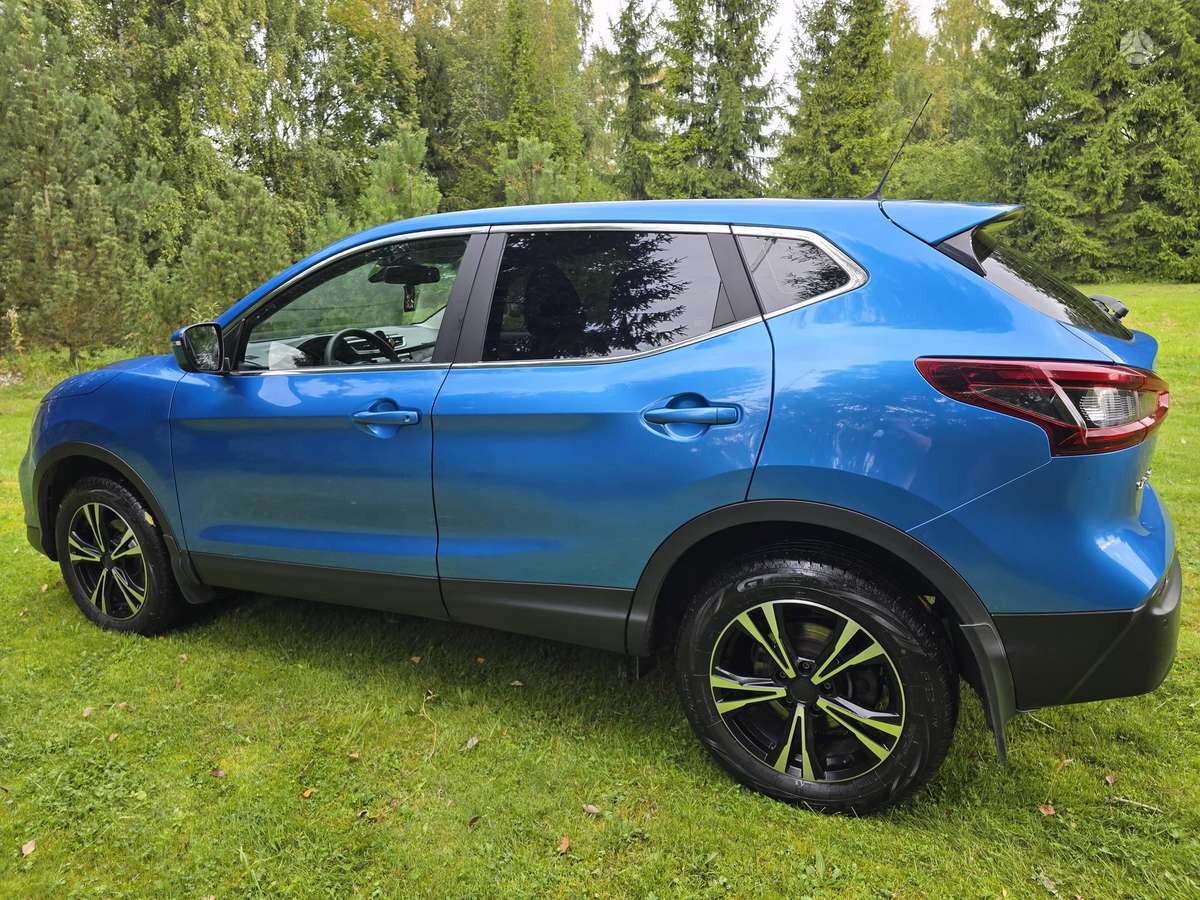 Nissan Qashqai - 2