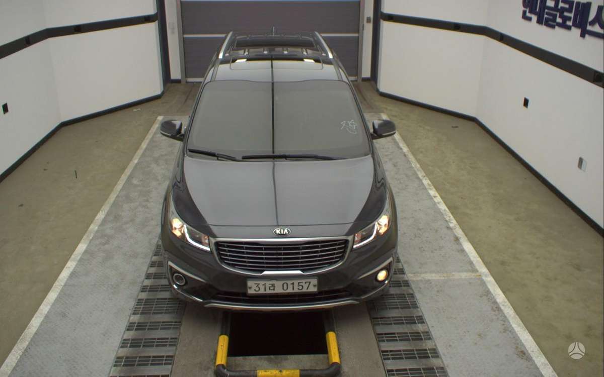 KIA Carnival - 6