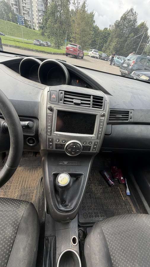 Toyota Verso - 7