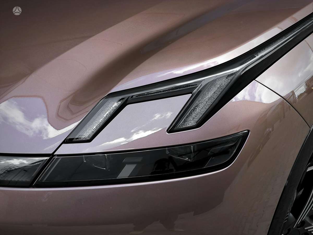 Lynk & Co 08 - 3