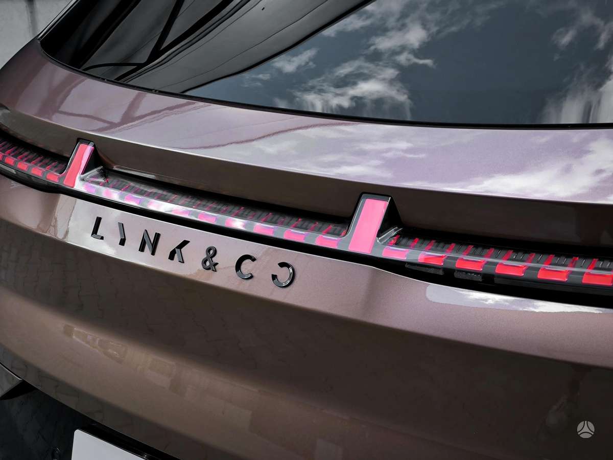 Lynk & Co 08 - 6