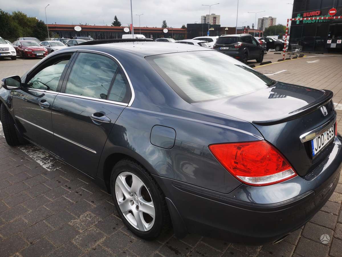 Honda Legend - 8