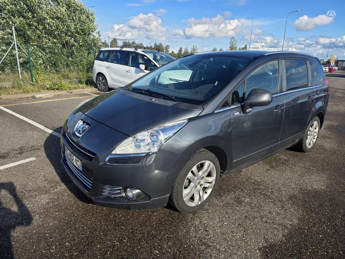 Peugeot 5008 - 6