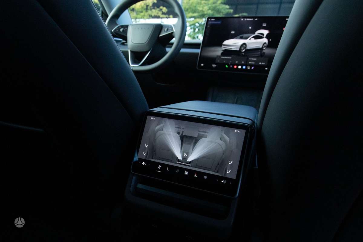 Tesla Model 3, 82 kWh, sedanas