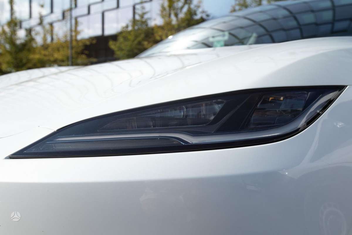 Tesla Model 3, 82 kWh, sedanas