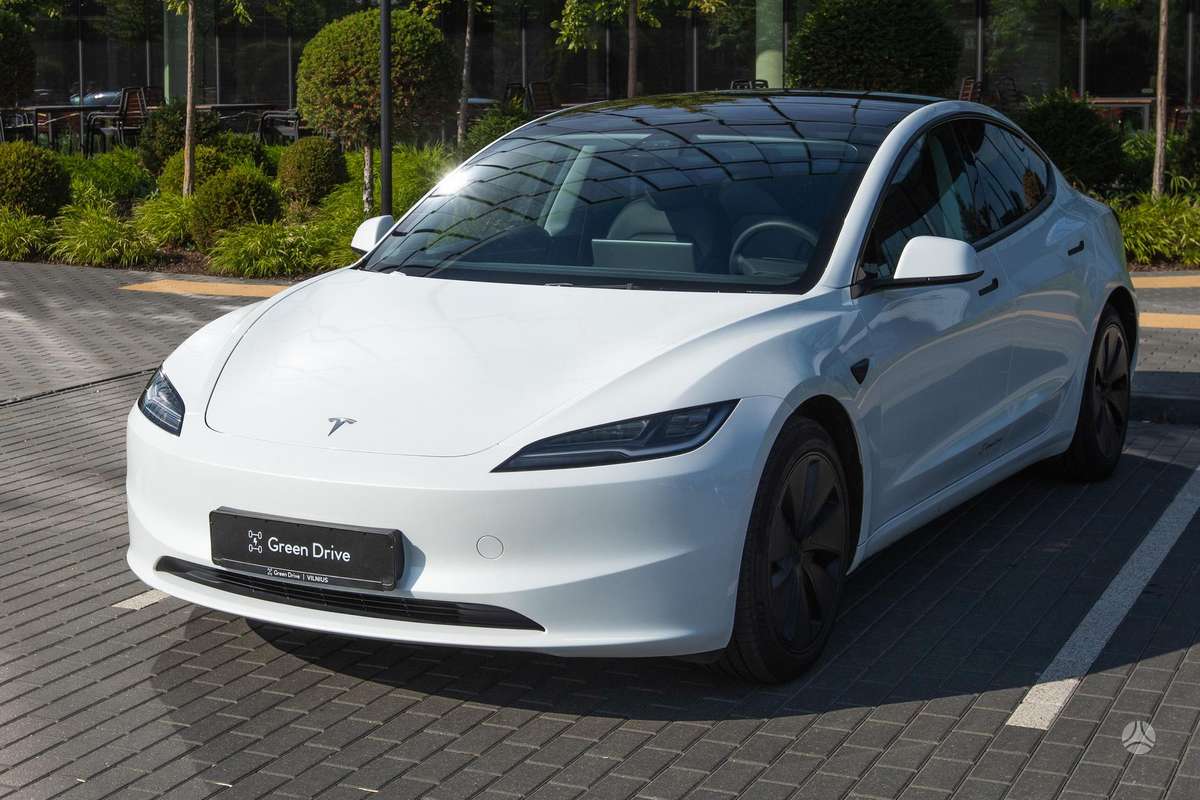Tesla Model 3, 82 kWh, sedanas
