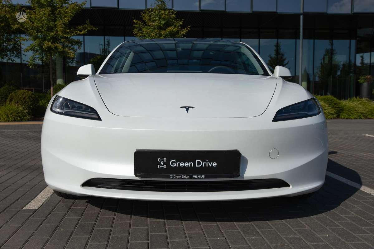 Tesla Model 3, 82 kWh, sedanas