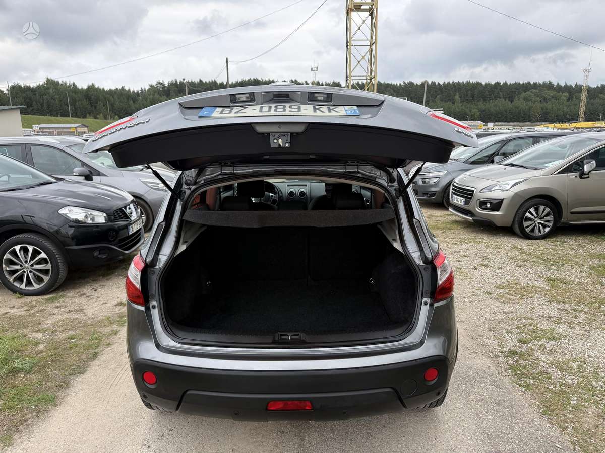 Nissan Qashqai - 7