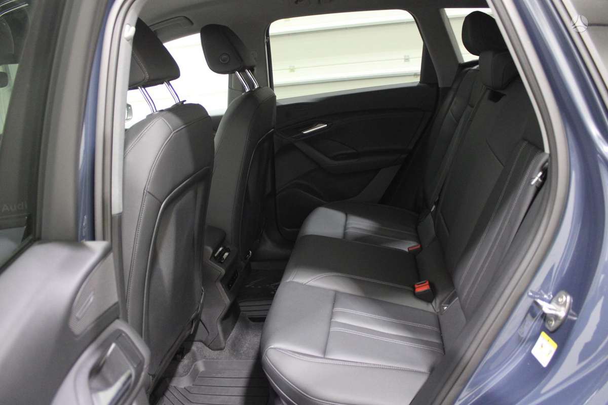 Audi Q6 e-tron - 12