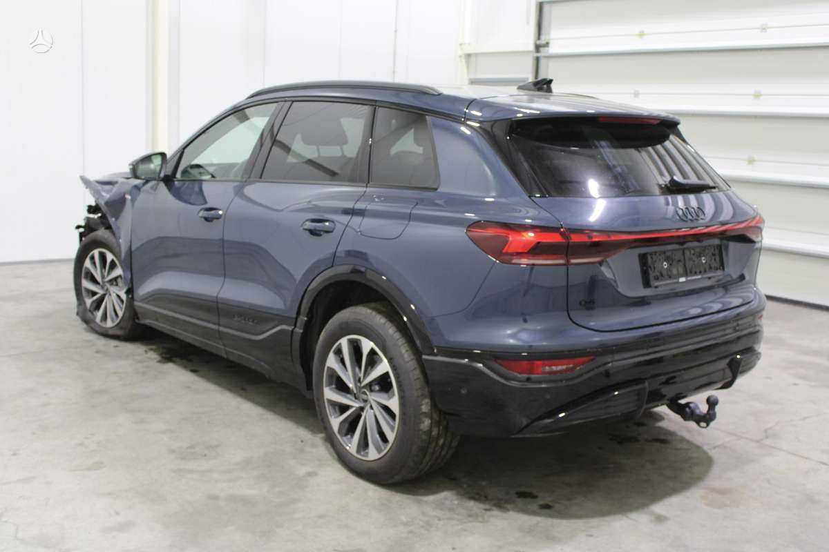 Audi Q6 e-tron - 3