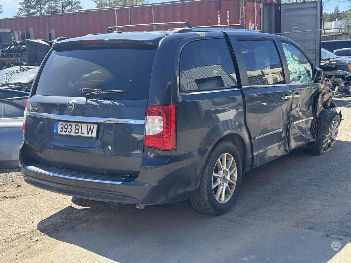 Lancia Voyager