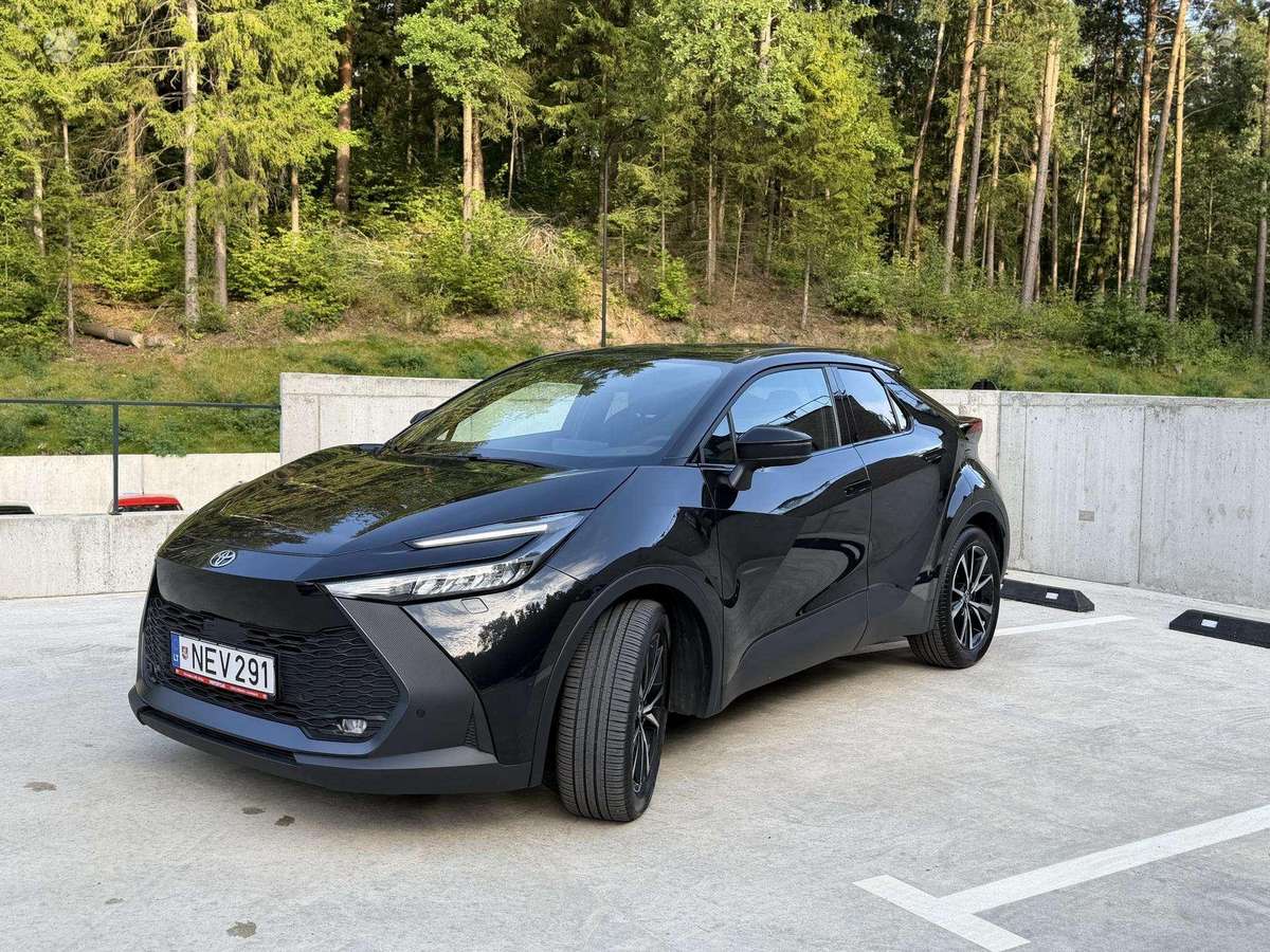 Toyota C-HR - 1