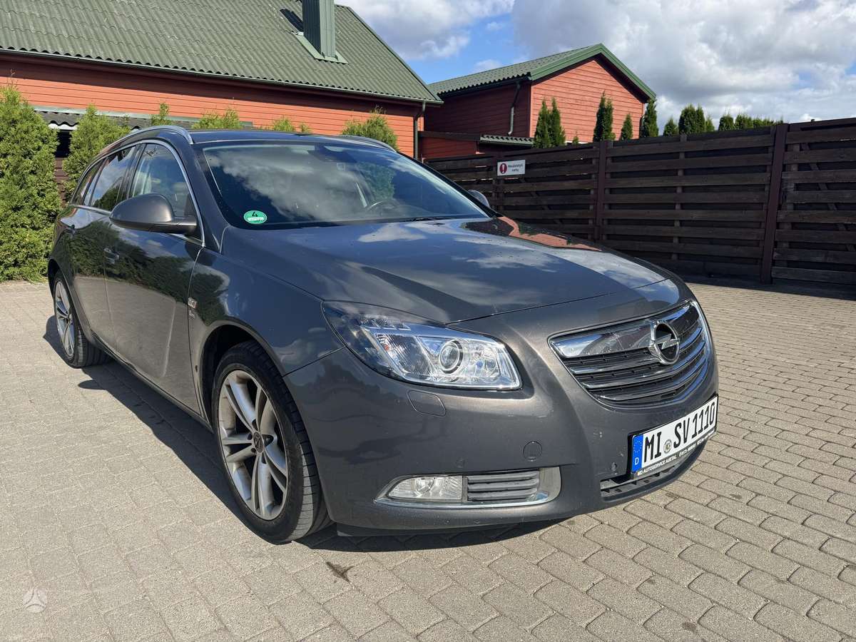 Opel Insignia - 2