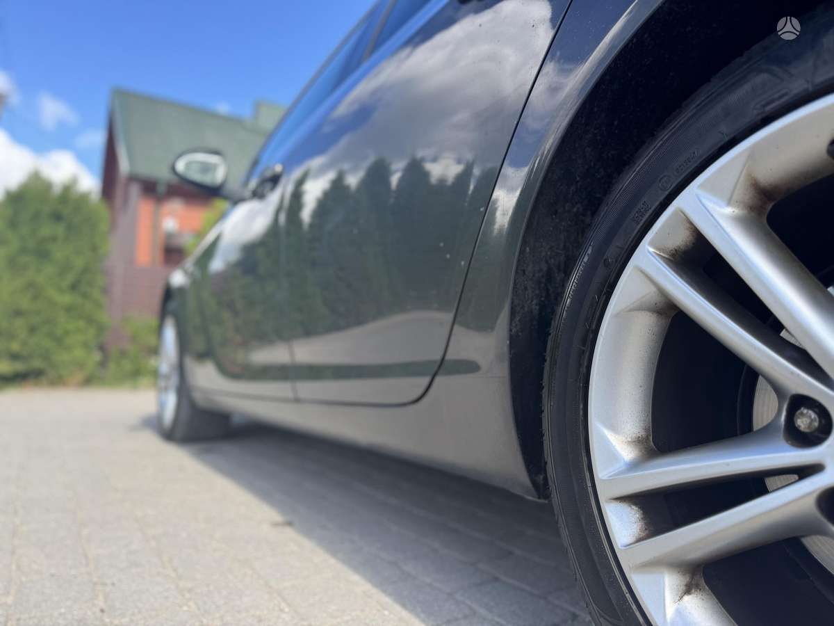 Opel Insignia - 12