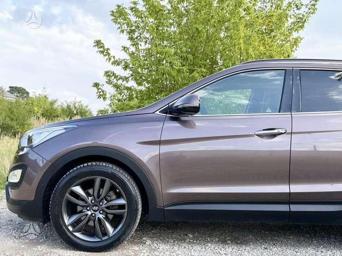Hyundai Santa Fe - 11