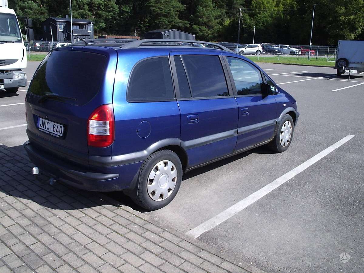 Opel Zafira - 7