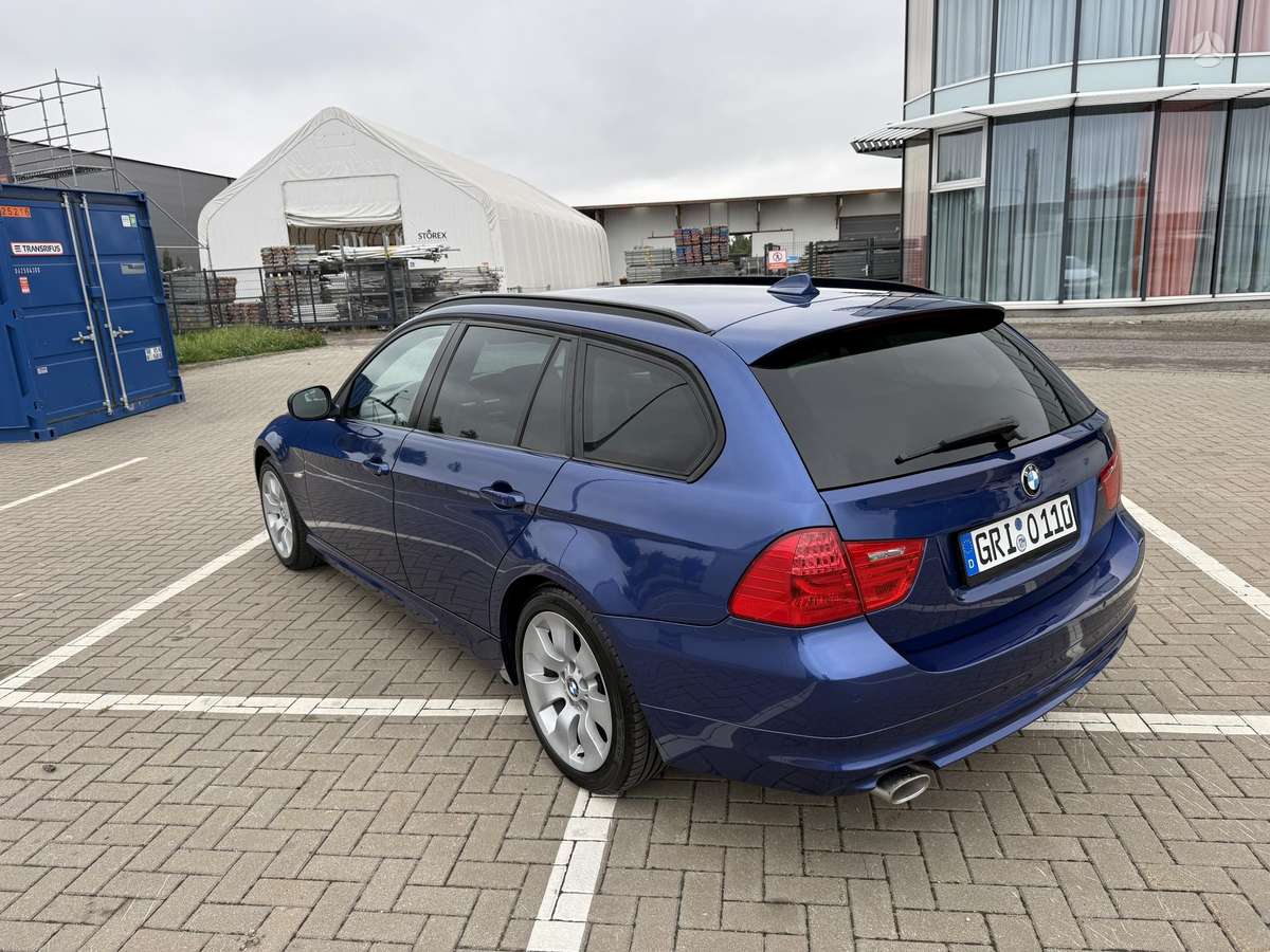 BMW 320 - 8
