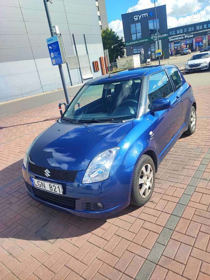 Suzuki Swift, 1.5 l., hatchback