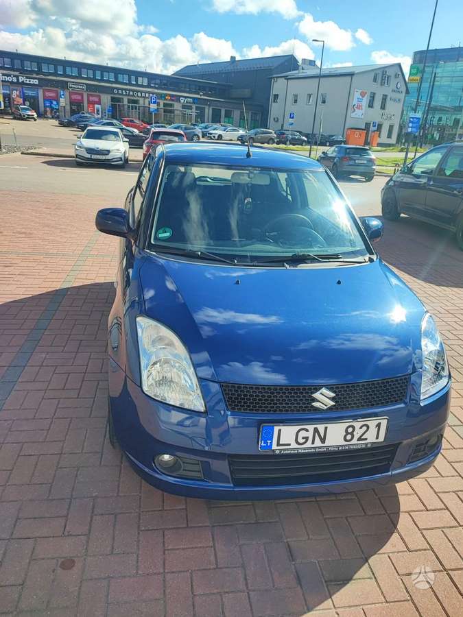 Suzuki Swift - 3