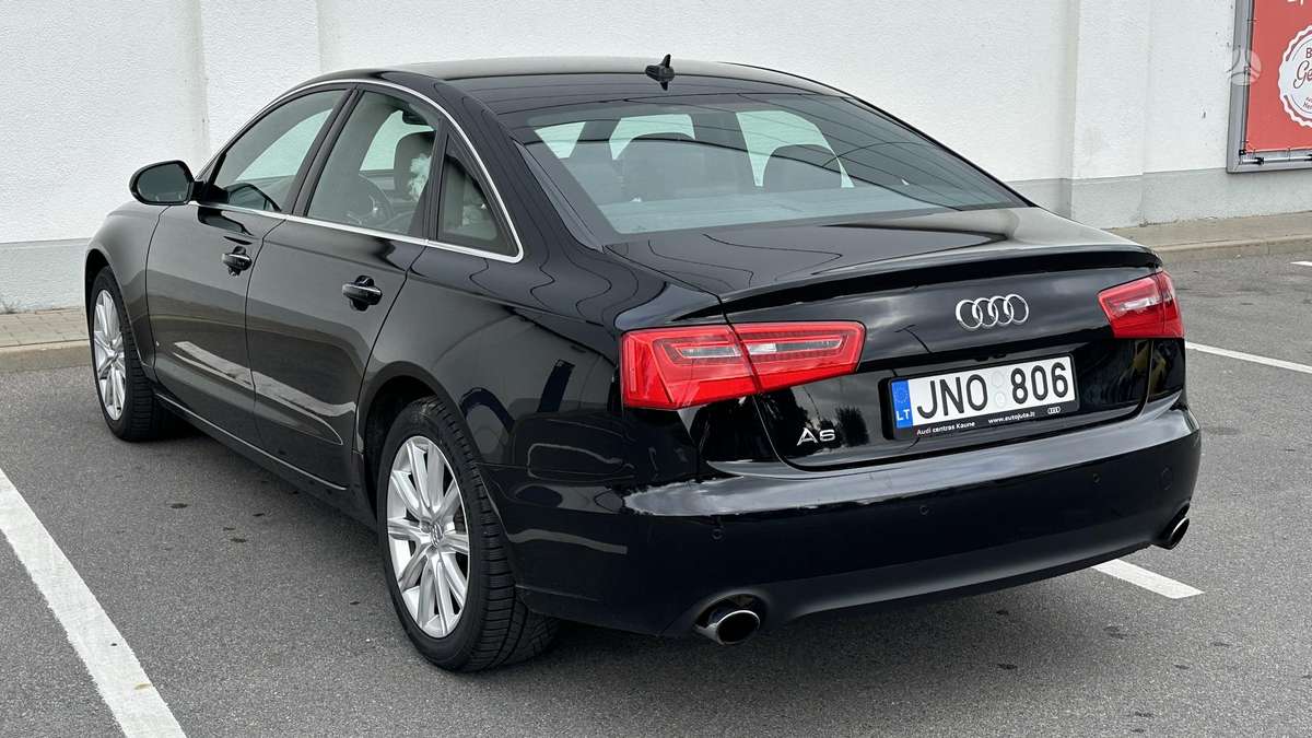 Audi A6 - 6