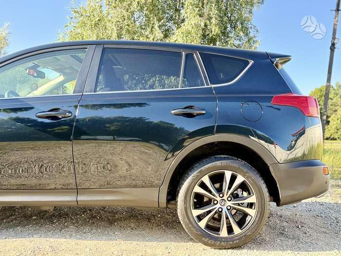 Toyota RAV4 - 12
