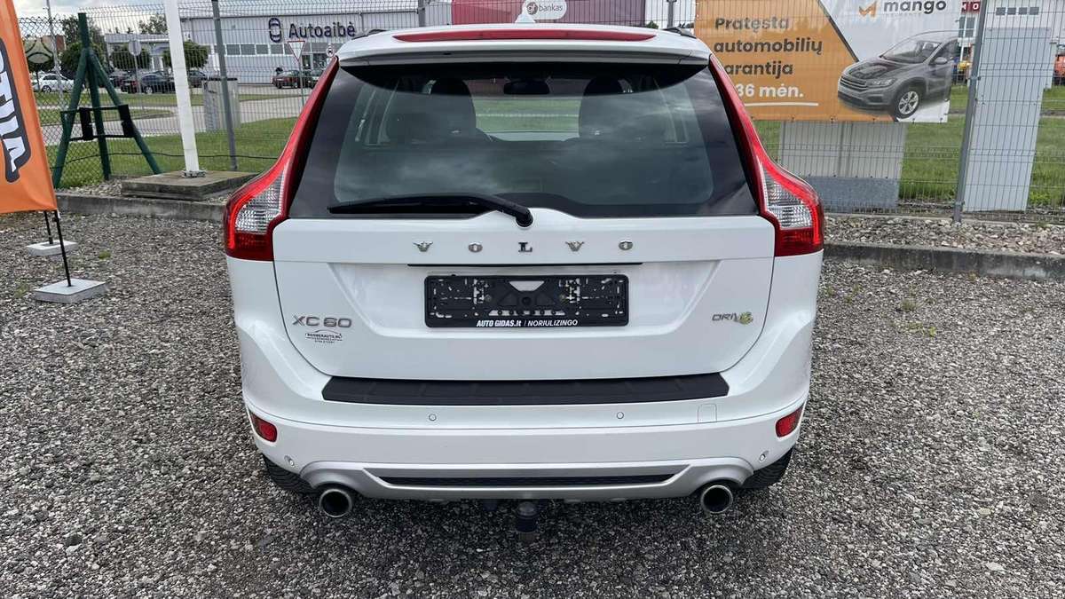 Volvo XC60 - 10