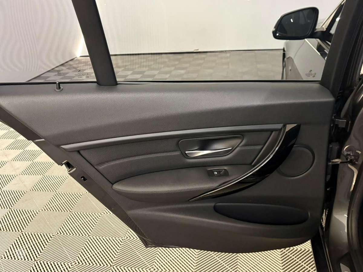BMW 320, 2.0 l., universalas