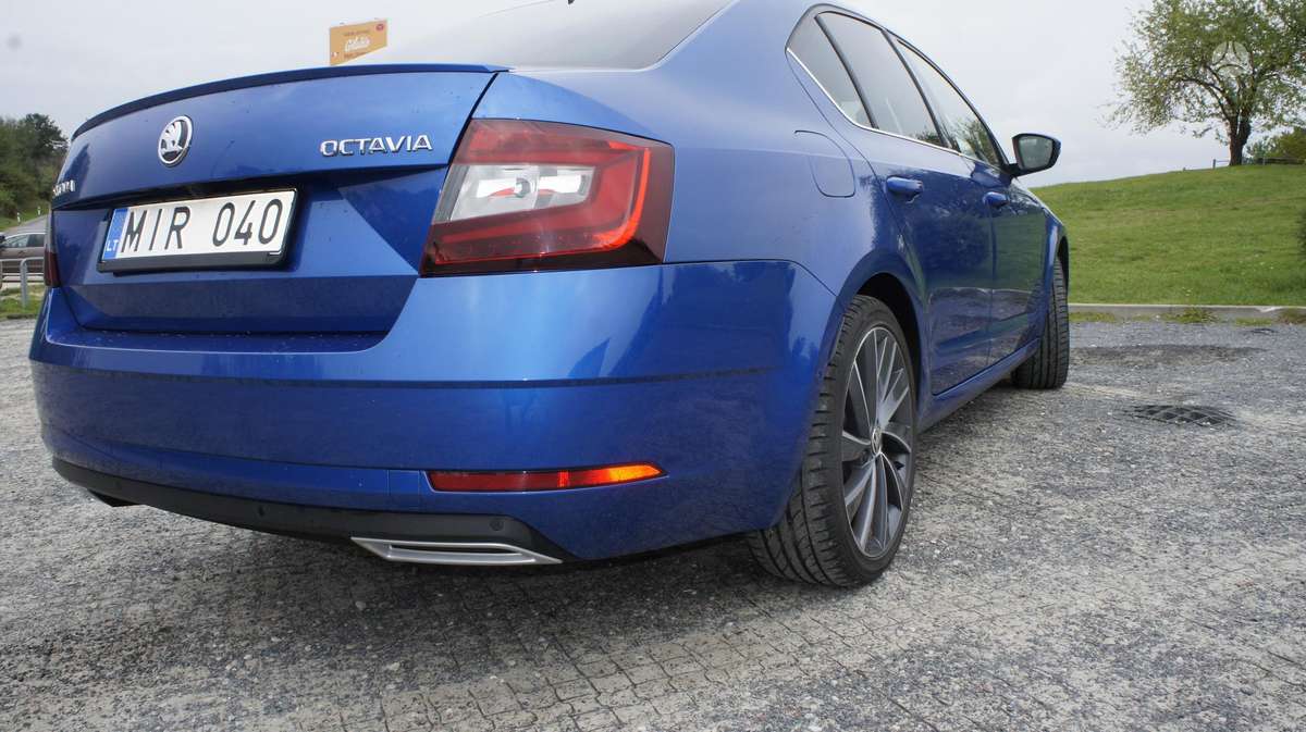 Škoda Octavia - 11