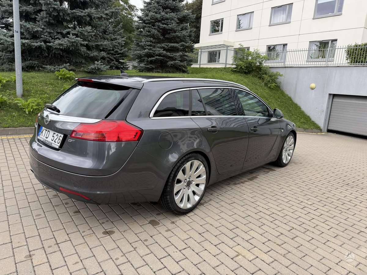 Opel Insignia - 3