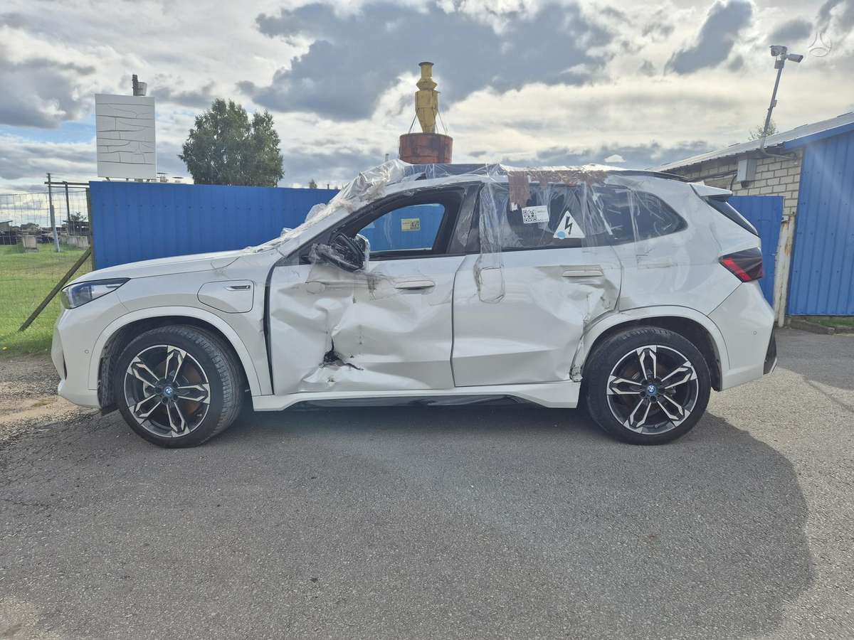 BMW X1 - 3