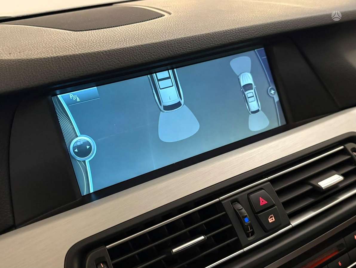 BMW 530, 3.0 l., wagon