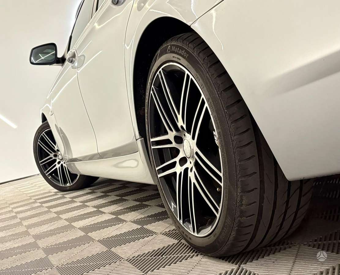 BMW 530, 3.0 l., wagon