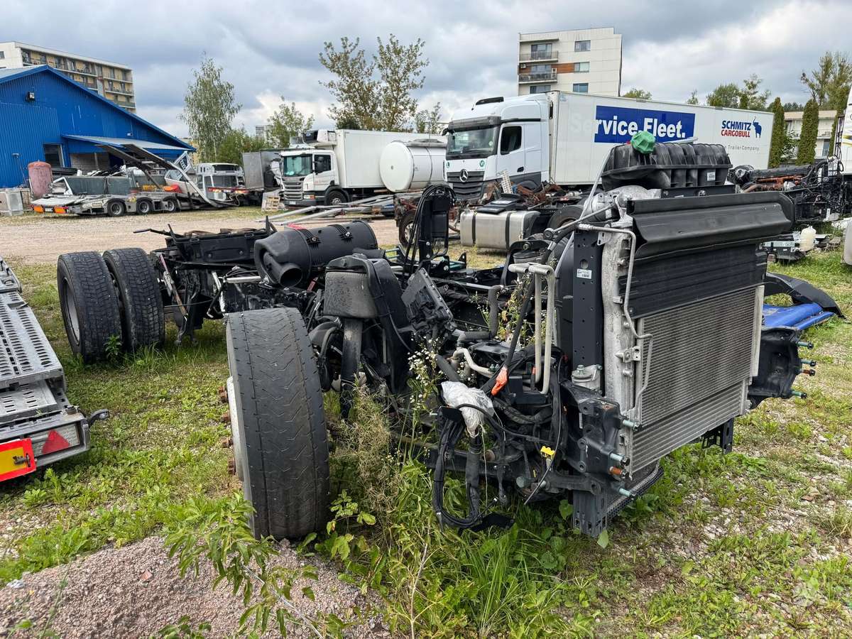MAN TGX - tik rėmas su ašimis, other