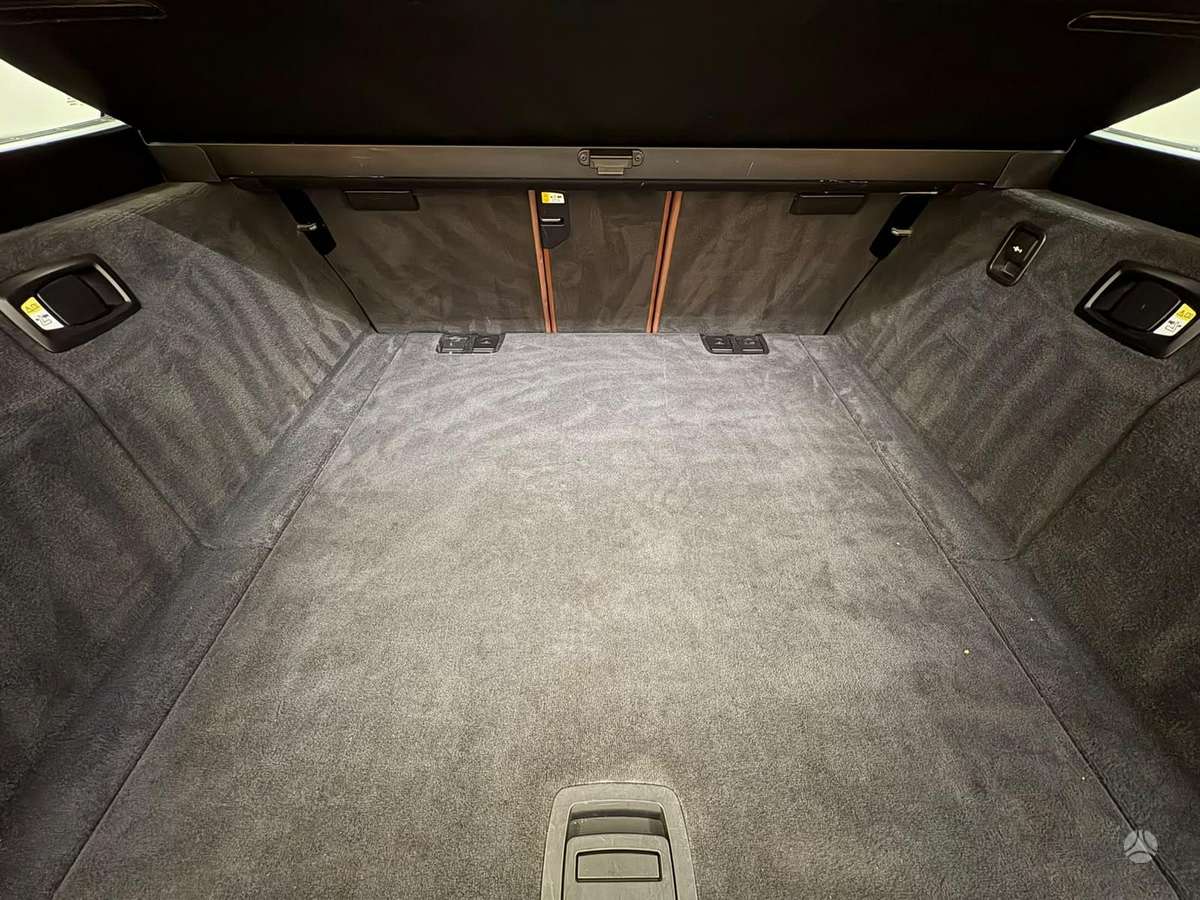 BMW 530, 3.0 l., wagon