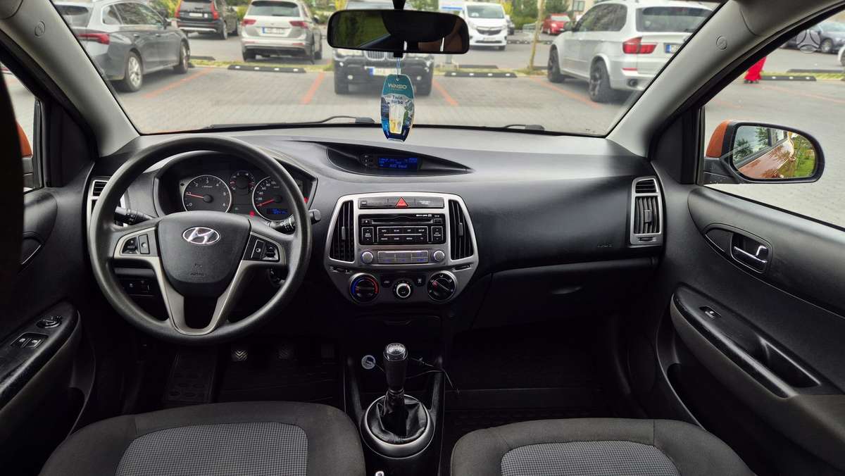Hyundai i20 - 8