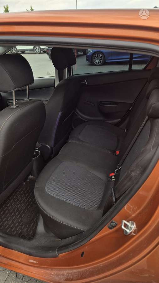 Hyundai i20 - 9