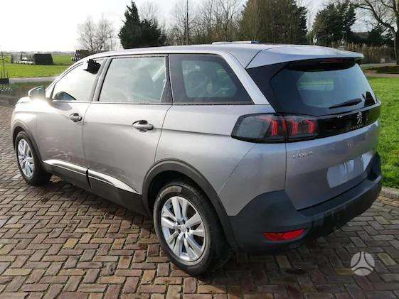Peugeot 5008 - 4