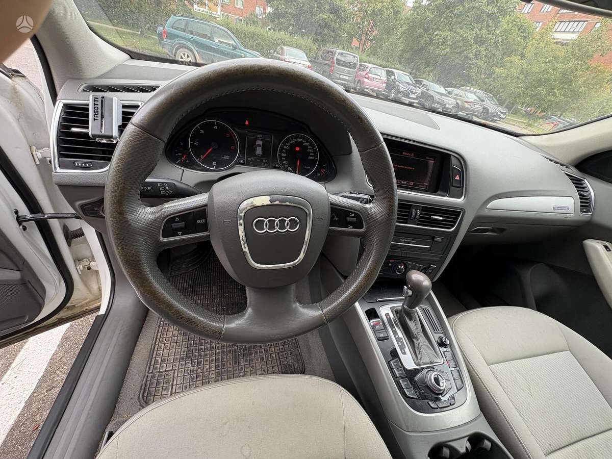 Audi Q5 - 2