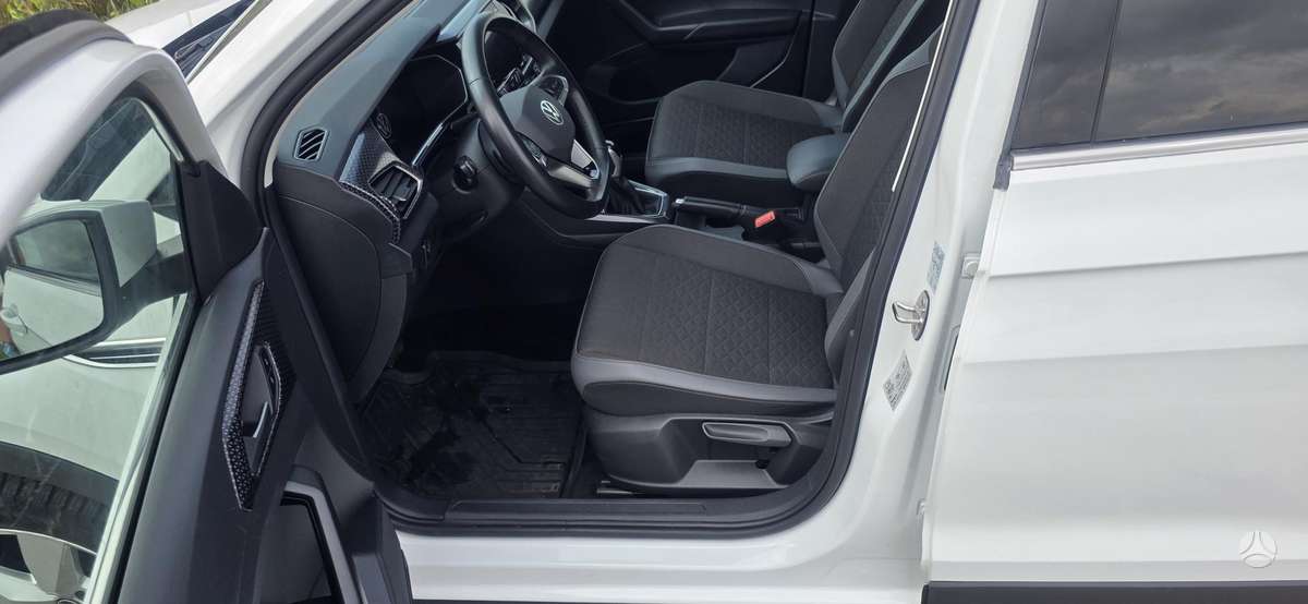 Volkswagen T-Cross - 10