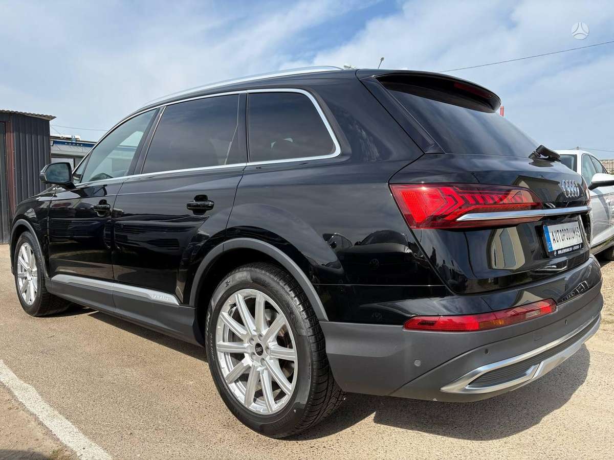 Audi Q7 - 9