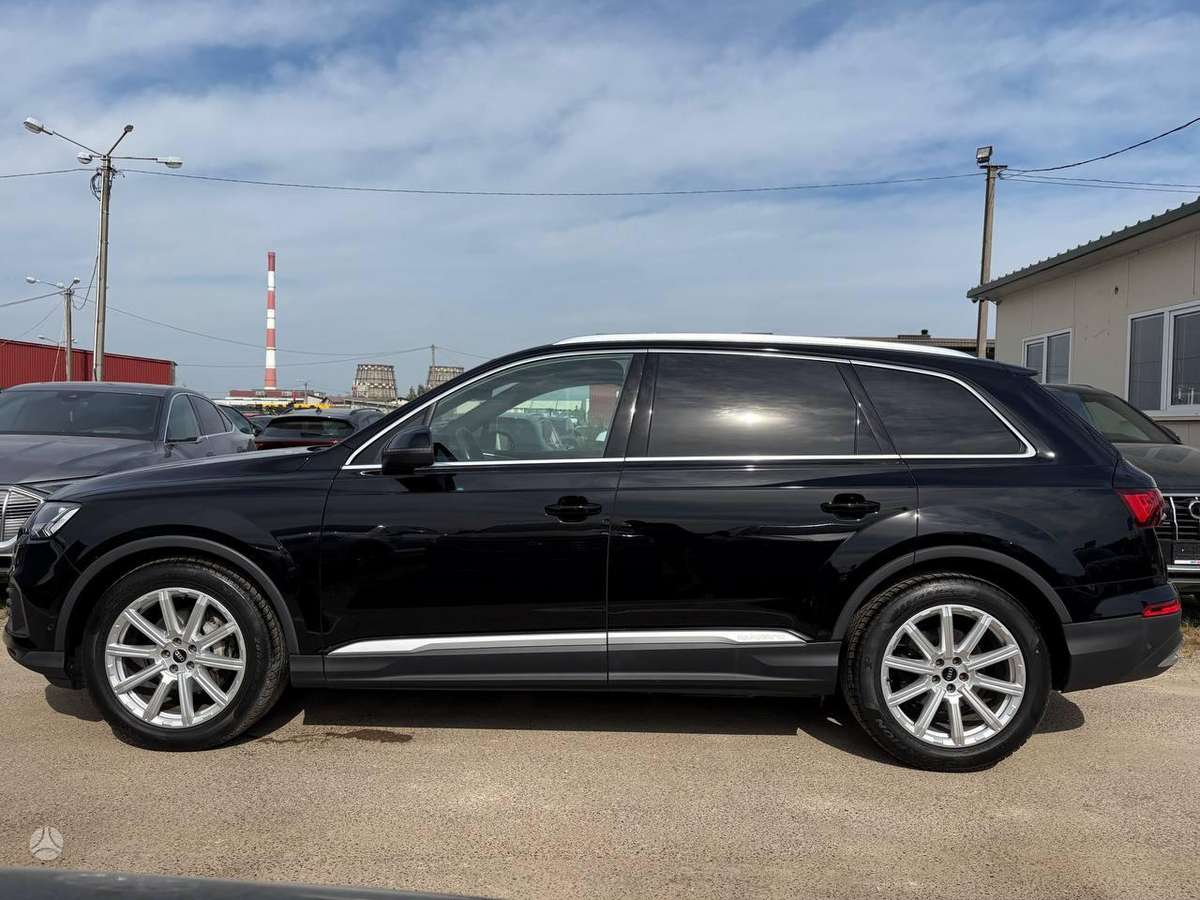 Audi Q7 - 7