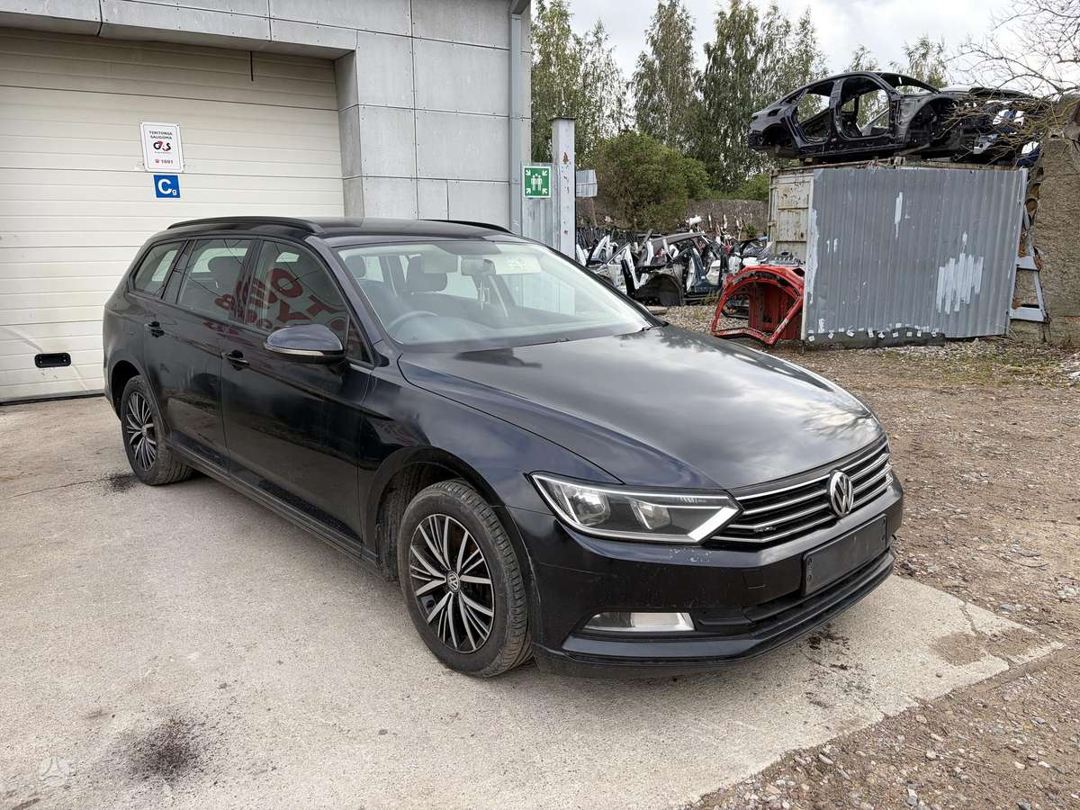 Volkswagen Passat Turim sedana karavana