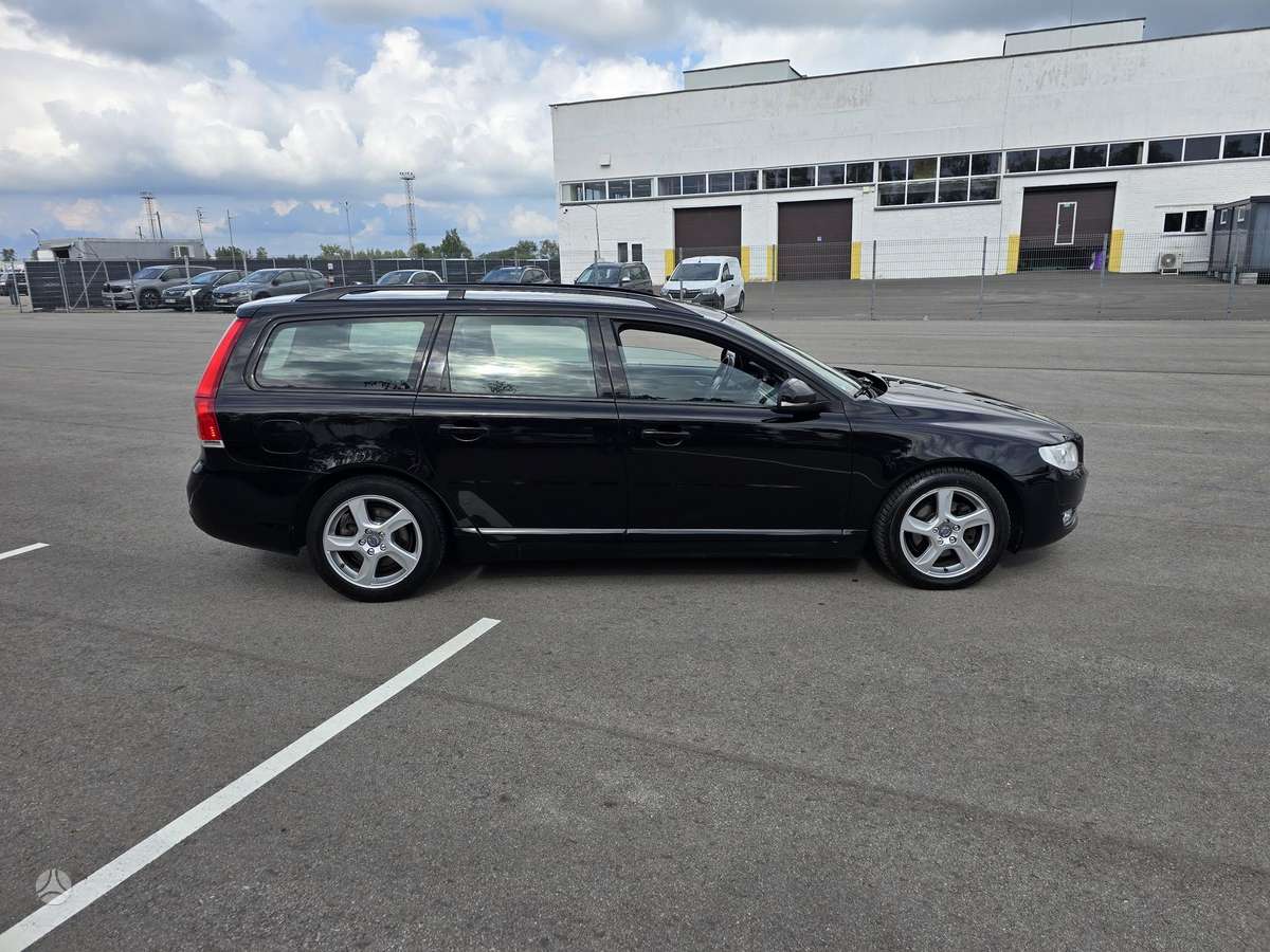 Volvo V70, 2.0 l., Универсал