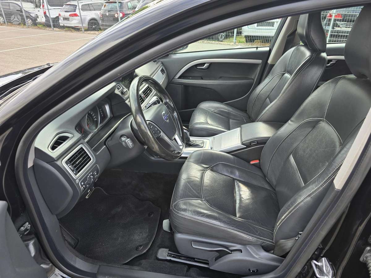 Volvo V70, 2.0 l., Универсал